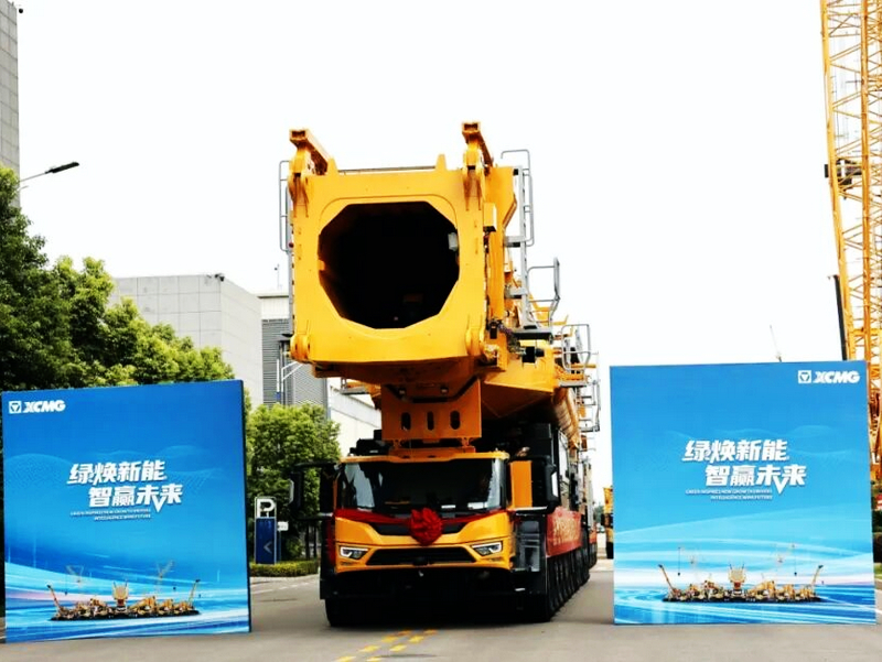 XCMG Delivers 8 Wind Power Cranes in Batch